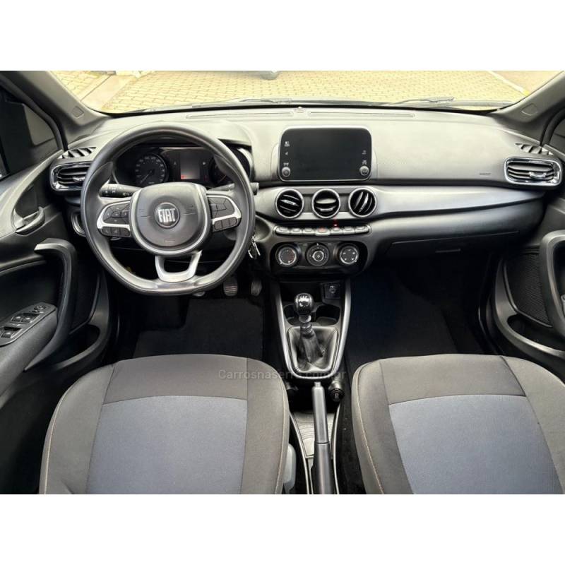 FIAT - ARGO - 2021/2022 - Preta - R$ 79.800,00