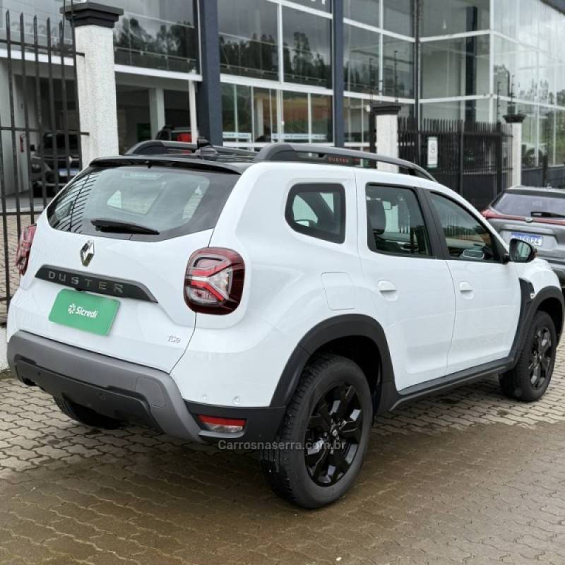 RENAULT - DUSTER - 2025/2026 - Branca - R$ 137.800,00