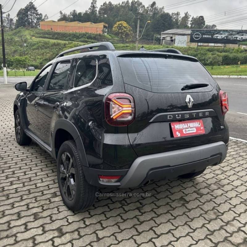 RENAULT - DUSTER - 2024/2025 - Preta - R$ 136.800,00