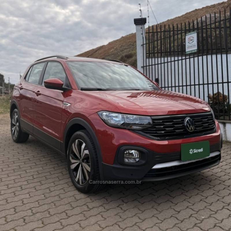 VOLKSWAGEN - T-CROSS - 2024/2024 - Vermelha - R$ 129.800,00