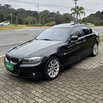 BMW - 325I - 2010/2011 - Preta - R$ 72.800,00