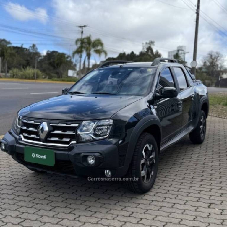 RENAULT - DUSTER OROCH - 2024/2025 - Preta - R$ 128.800,00