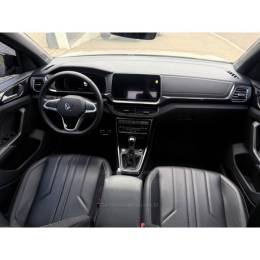 VOLKSWAGEN - T-CROSS - 2024/2025 - Cinza - R$ 166.800,00