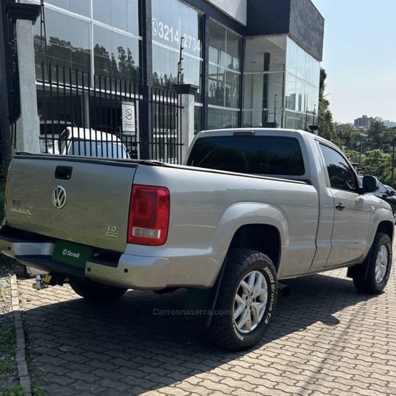 VOLKSWAGEN - AMAROK - 2012/2012 - Prata - R$ 86.800,00