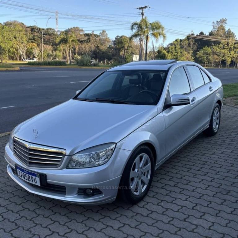 MERCEDES-BENZ - C 200 - 2008/2009 - Prata - R$ 58.800,00