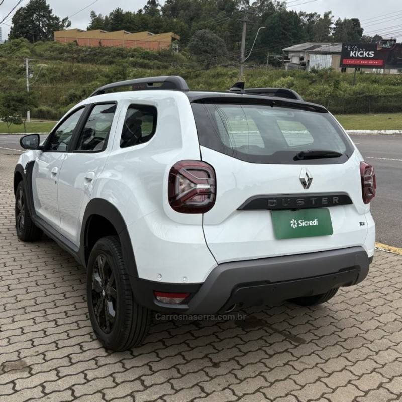 RENAULT - DUSTER - 2025/2026 - Branca - R$ 134.800,00