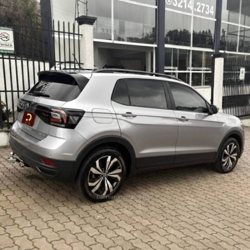VOLKSWAGEN - T-CROSS - 2023/2024 - Prata - R$ 114.800,00