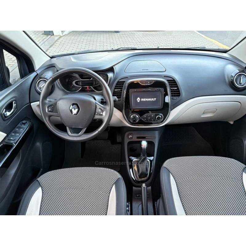 RENAULT - CAPTUR - 2018/2019 - Cinza - R$ 79.800,00