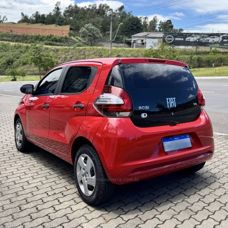 FIAT - MOBI - 2018/2019 - Vermelha - R$ 46.800,00