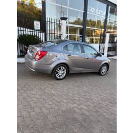 CHEVROLET - SONIC - 2012/2012 - Cinza - R$ 39.800,00