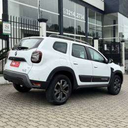 RENAULT - DUSTER - 2024/2025 - Branca - R$ 129.800,00