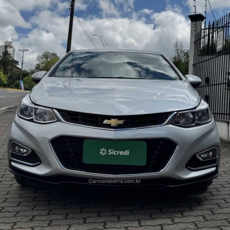 CHEVROLET - CRUZE - 2019/2019 - Prata - R$ 85.800,00