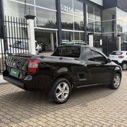 CHEVROLET - MONTANA - 2014/2014 - Preta - R$ 42.800,00