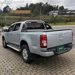CHEVROLET - S10 - 2012/2013 - Prata - R$ 96.800,00