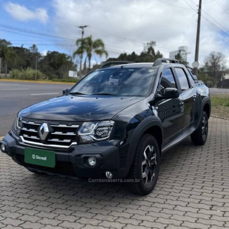 RENAULT - DUSTER OROCH - 2024/2025 - Preta - R$ 128.800,00