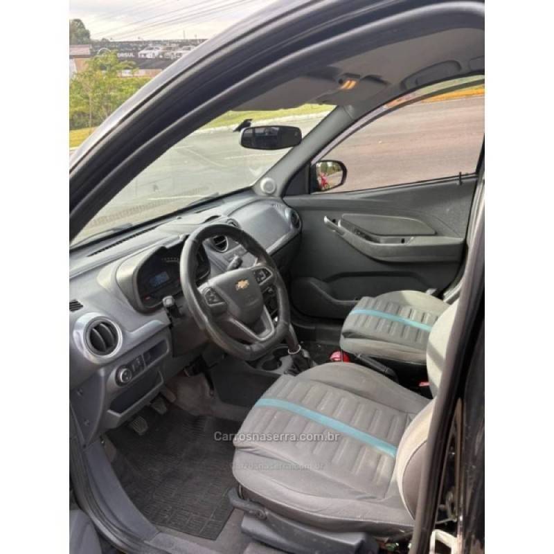 CHEVROLET - MONTANA - 2014/2014 - Preta - R$ 49.800,00