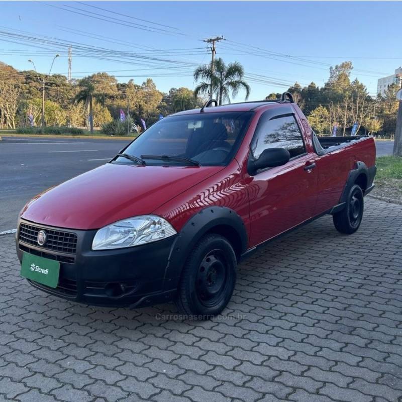 FIAT - STRADA - 2013/2013 - Vermelha - R$ 43.800,00