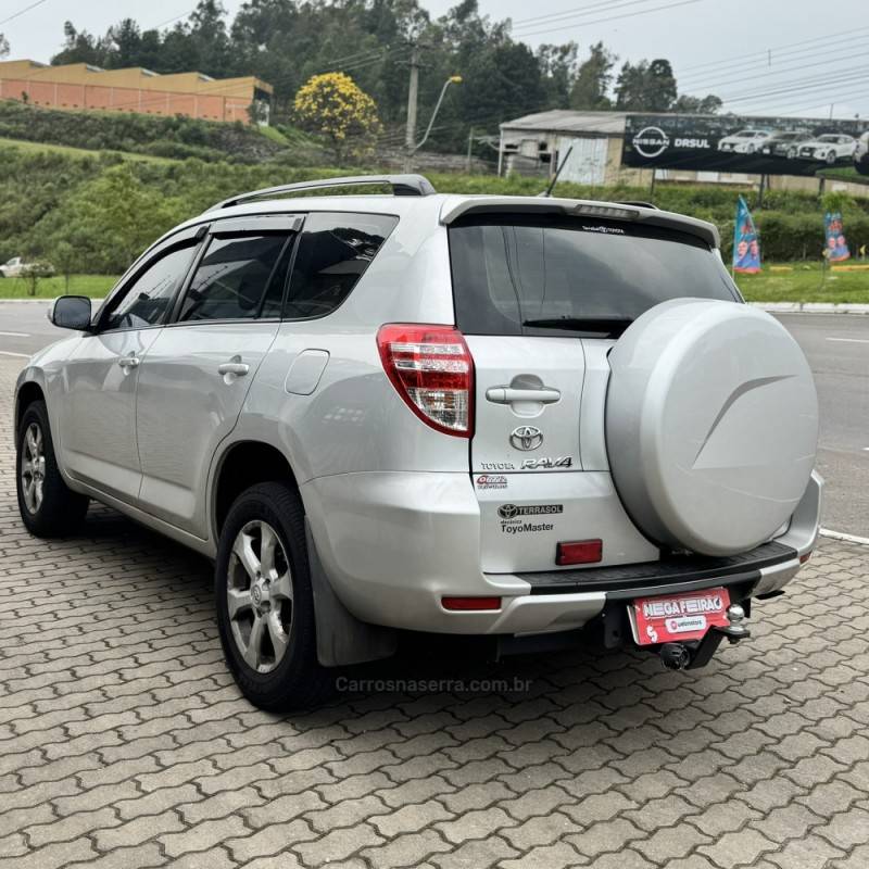 TOYOTA - RAV4 - 2010/2010 - Prata - R$ 59.800,00