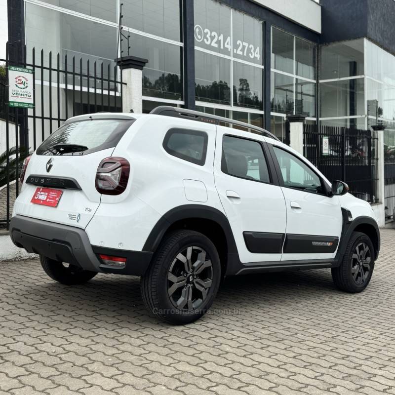 RENAULT - DUSTER - 2024/2025 - Branca - R$ 131.800,00