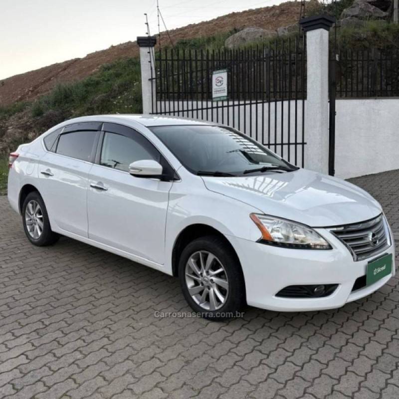 NISSAN - SENTRA - 2015/2015 - Branca - R$ 57.800,00
