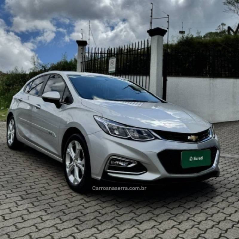 CHEVROLET - CRUZE - 2019/2019 - Prata - R$ 87.800,00