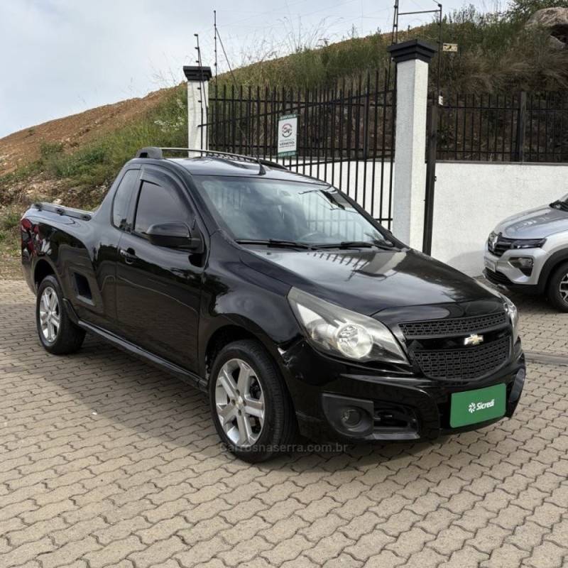 CHEVROLET - MONTANA - 2014/2014 - Preta - R$ 42.800,00