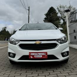 CHEVROLET - ONIX - 2016/2017 - Branca - R$ 64.800,00