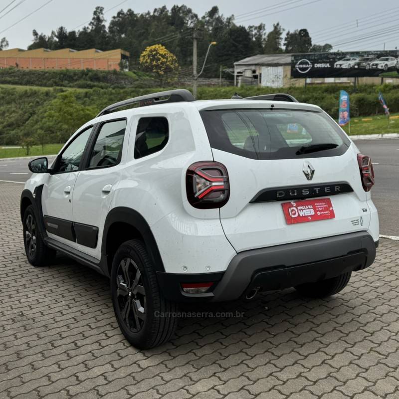 RENAULT - DUSTER - 2024/2025 - Branca - R$ 129.800,00