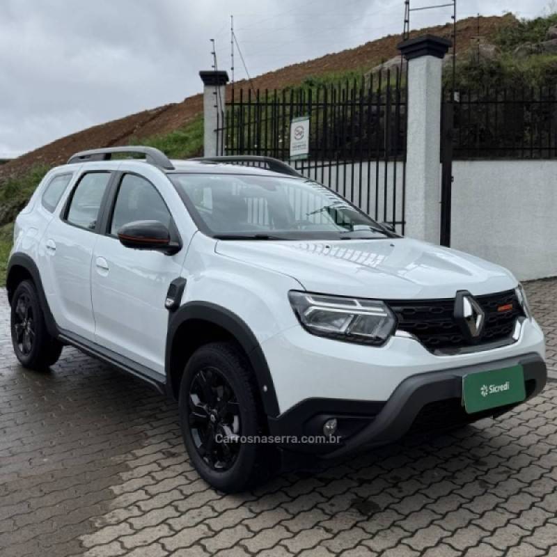 RENAULT - DUSTER - 2025/2026 - Branca - R$ 137.800,00