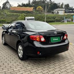 TOYOTA - COROLLA - 2008/2009 - Preta - R$ 51.800,00