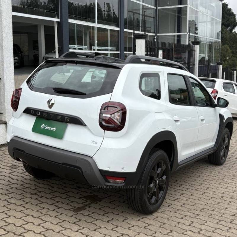 RENAULT - DUSTER - 2025/2026 - Branca - R$ 134.800,00