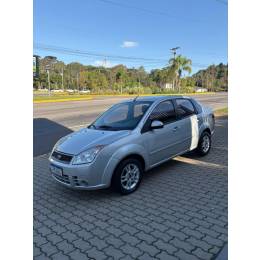 FORD - FIESTA - 2009/2009 - Prata - R$ 31.800,00