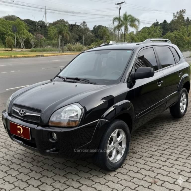 HYUNDAI - TUCSON - 2011/2012 - Preta - R$ 44.800,00