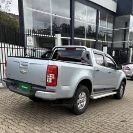 CHEVROLET - S10 - 2012/2013 - Prata - R$ 96.800,00