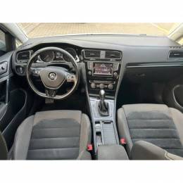 VOLKSWAGEN - GOLF - 2014/2014 - Branca - R$ 85.800,00