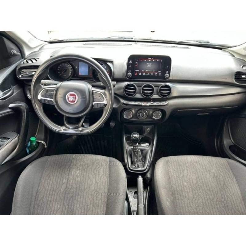 FIAT - CRONOS - 2020/2020 - Vermelha - R$ 66.800,00