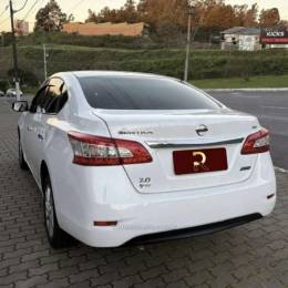 NISSAN - SENTRA - 2015/2015 - Branca - R$ 56.800,00