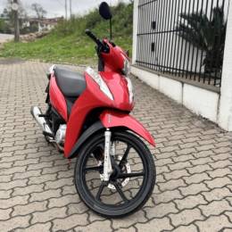 HONDA - BIZ 125 - 2018/2018 - Vermelha - R$ 13.800,00