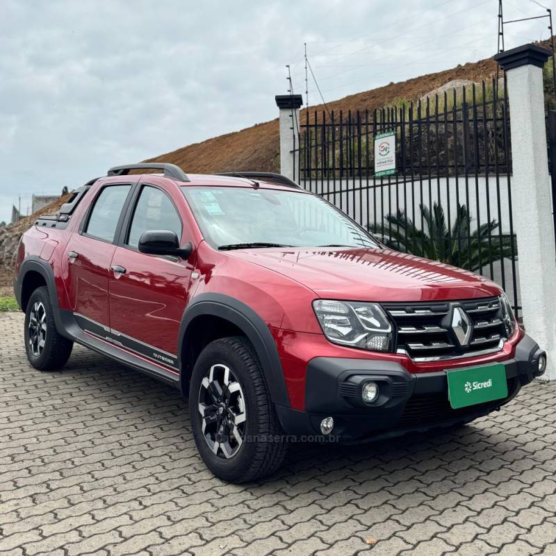 RENAULT - DUSTER OROCH - 2024/2025 - Vermelha - R$ 127.800,00