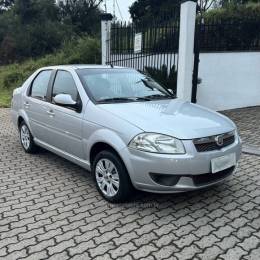 FIAT - SIENA - 2013/2014 - Prata - R$ 34.800,00