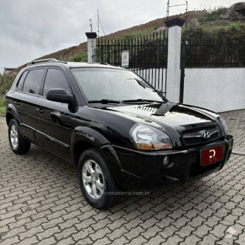 HYUNDAI - TUCSON - 2011/2012 - Preta - R$ 44.800,00