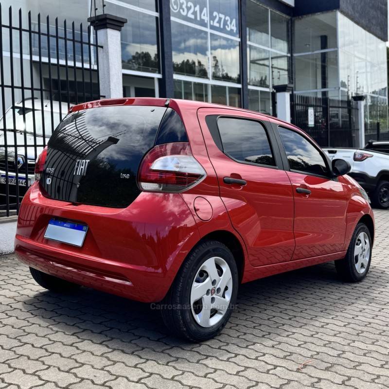 FIAT - MOBI - 2018/2019 - Vermelha - R$ 46.800,00