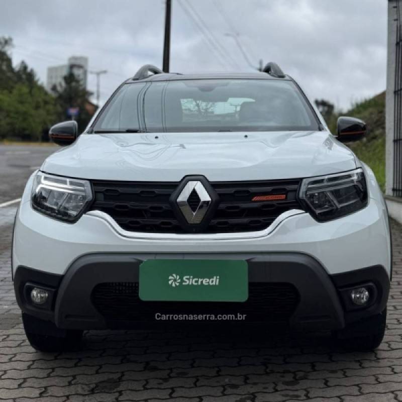 RENAULT - DUSTER - 2025/2026 - Branca - R$ 137.800,00
