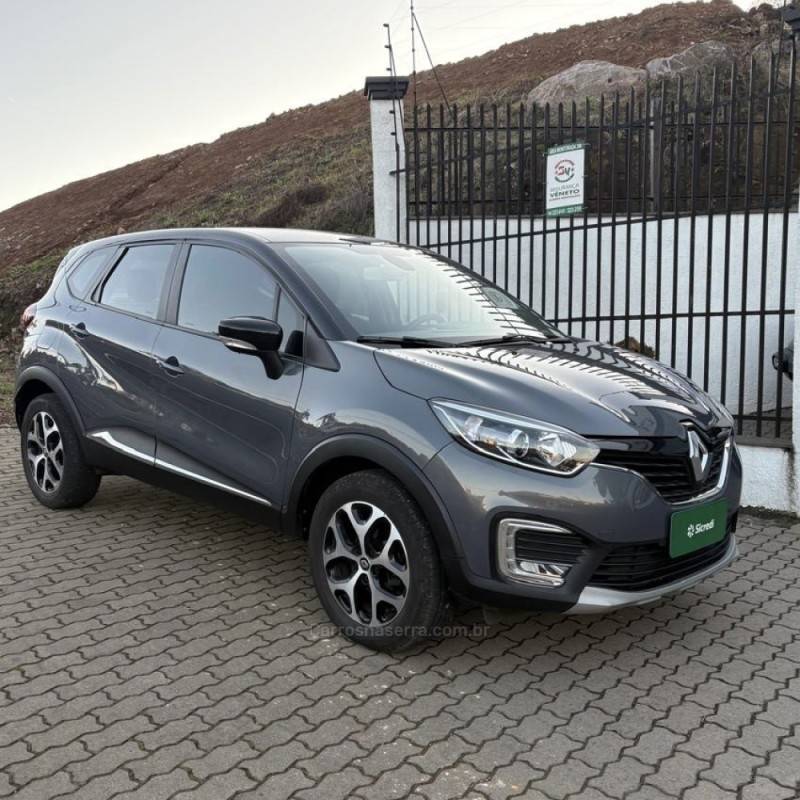RENAULT - CAPTUR - 2018/2019 - Cinza - R$ 79.800,00