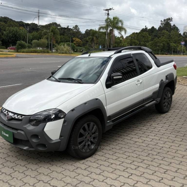 FIAT - STRADA - 2019/2020 - Branca - R$ 84.800,00