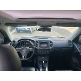 VOLKSWAGEN - TIGUAN - 2014/2015 - Branca - R$ 76.800,00